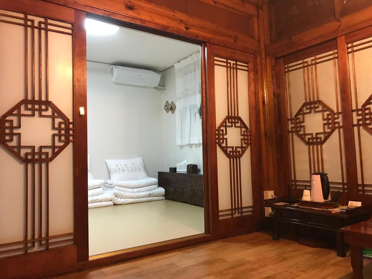 Hanok Guesthouse Suni Seul Zewnętrze zdjęcie